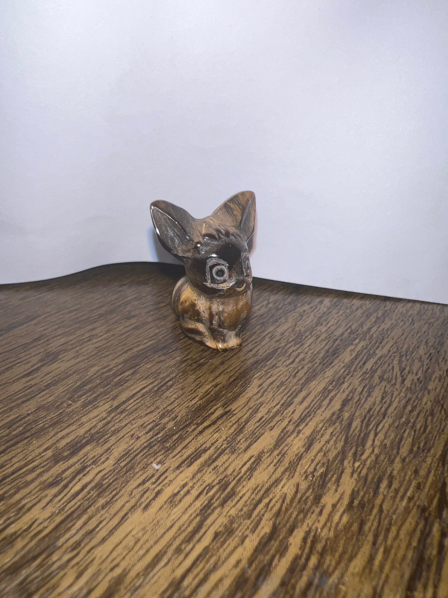 Tiger's Eye Eevee Carving
