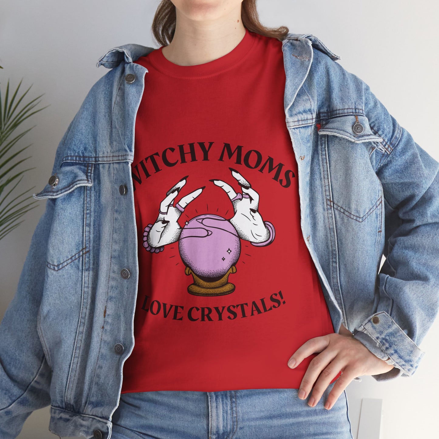 Witchy Moms Love Crystals T-shirt