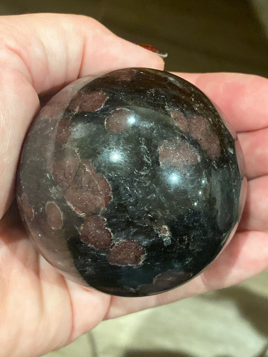 Garnet Sphere - 2.5”