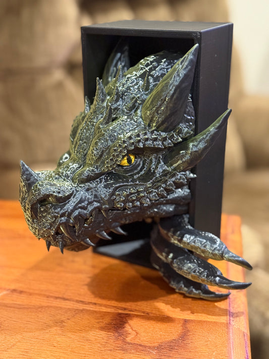 Emerging Dragon 2pc Book Nook Set