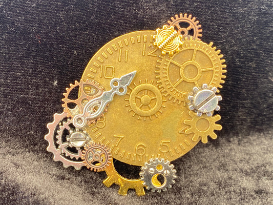 Steampunk Large Clock Pin